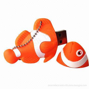 Fish-shaped USB flash drives